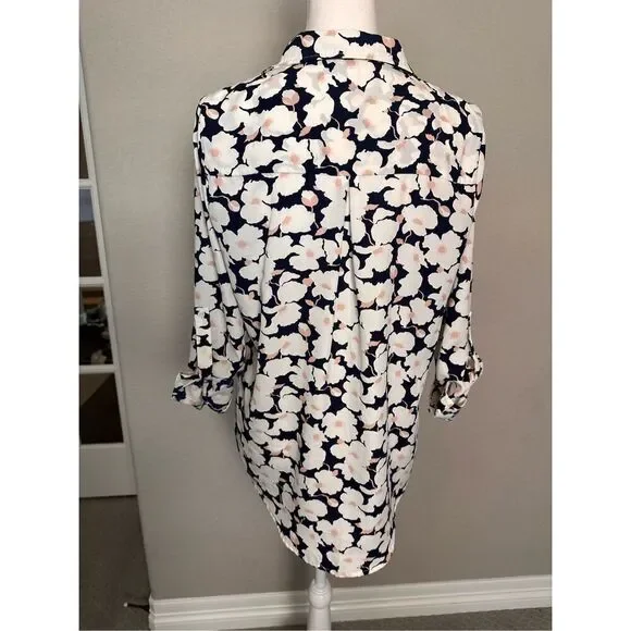 Skies are Blue Floral Navy White Blouse Medium - Picture 2 of 6